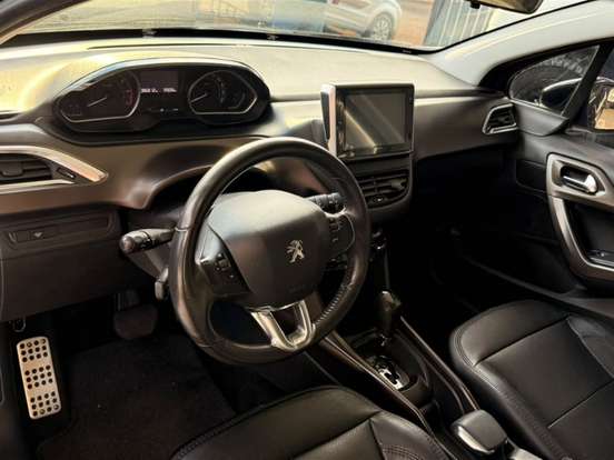 PEUGEOT-2008-1.6 16V FLEX GRIFFE 4P AUTOMÁTICO PEUGEOT-2008-2017