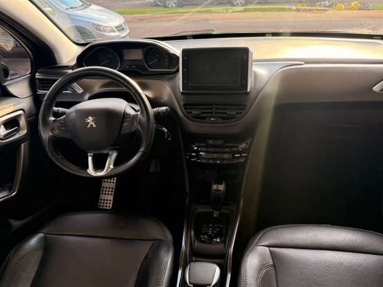 PEUGEOT-2008-1.6 16V FLEX GRIFFE 4P AUTOMÁTICO PEUGEOT-2008-2017