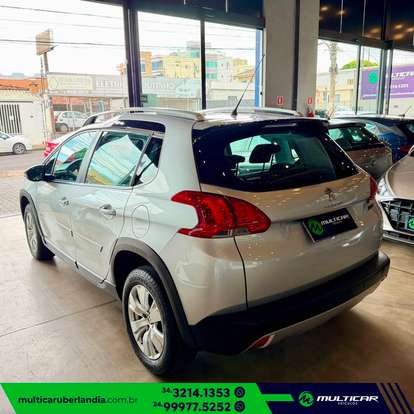 PEUGEOT-2008-2018