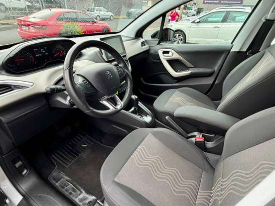 PEUGEOT-2008-1.6 16V FLEX STYLE 4P AUTOMÁTICO PEUGEOT-2008-2018