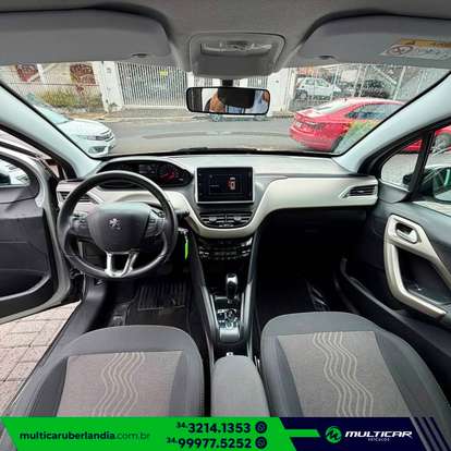 PEUGEOT-2008-2018