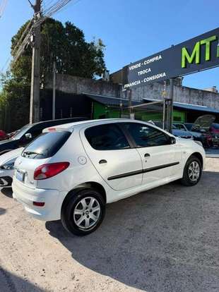 PEUGEOT-207-2012