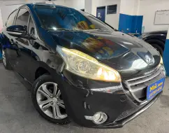 PEUGEOT 208 1.6 GRIFFE 16V FLEX 4P MANUAL PEUGEOT 208 1.6 GRIFFE 16V FLEX 4P MANUAL
