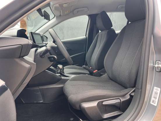 PEUGEOT-208-1.0 TURBO 200 FLEX ALLURE CVT PEUGEOT-208-2023