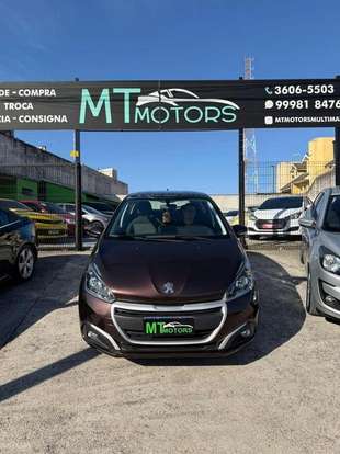 PEUGEOT-208-2018