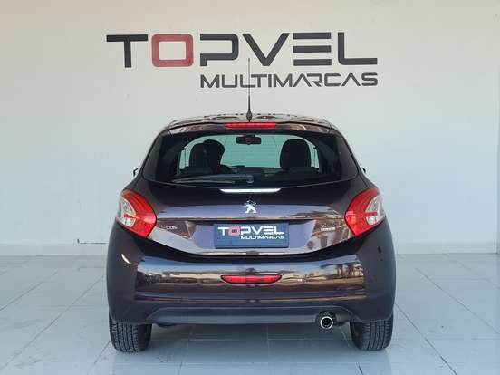 PEUGEOT-208-1.6 GRIFFE 16V FLEX 4P AUTOMÁTICO PEUGEOT-208-2014