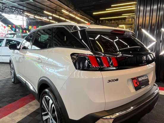 PEUGEOT-3008-1.6 GRIFFE THP 16V GASOLINA 4P AUTOMÁTICO PEUGEOT-3008-2017