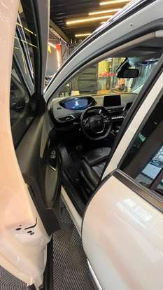 PEUGEOT-3008-1.6 GRIFFE THP 16V GASOLINA 4P AUTOMÁTICO PEUGEOT-3008-2017