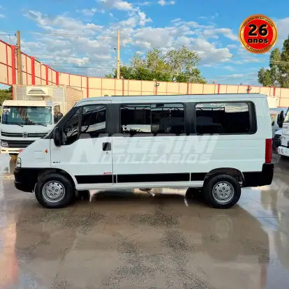 PEUGEOT-BOXER-2011
