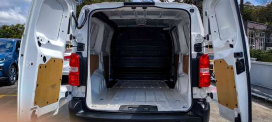 PEUGEOT-EXPERT-1.5 BLUEHDI DIESEL CARGO MANUAL PEUGEOT-EXPERT-2025