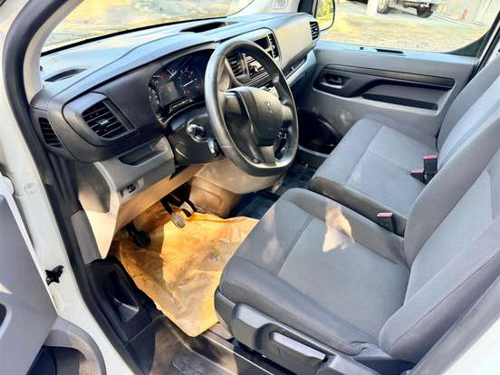 PEUGEOT-EXPERT-2019