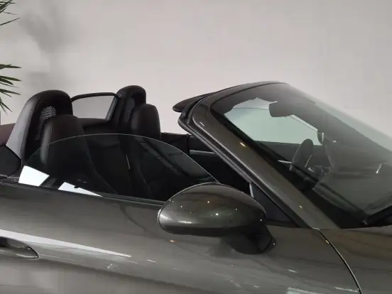 PORSCHE-718-2023