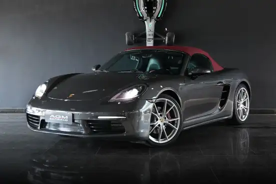PORSCHE-718-2019