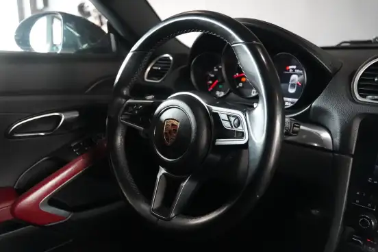 PORSCHE-718-2019