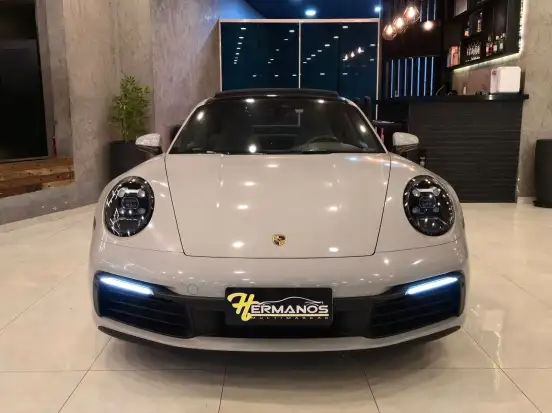 PORSCHE-911-2020