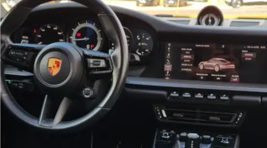 PORSCHE-911-2021