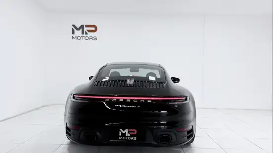 PORSCHE-911-2024