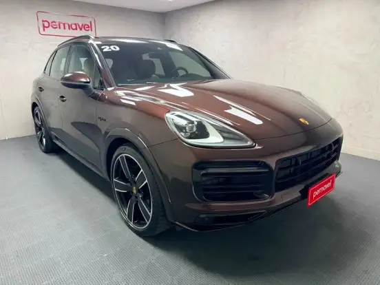 PORSCHE-CAYENNE-2020