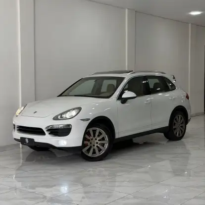 PORSCHE-CAYENNE-2013