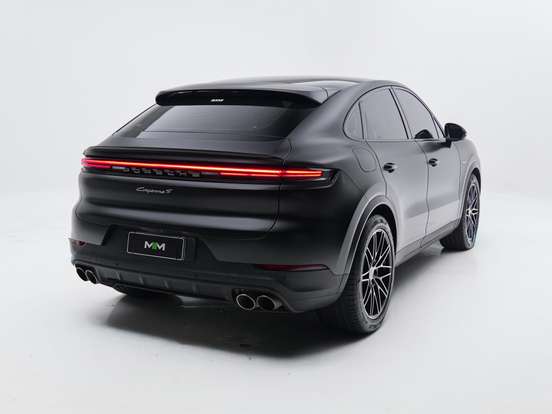 PORSCHE-CAYENNE-2024