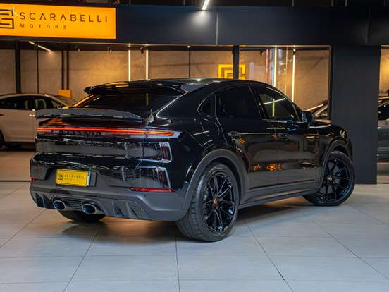 PORSCHE-CAYENNE-2025