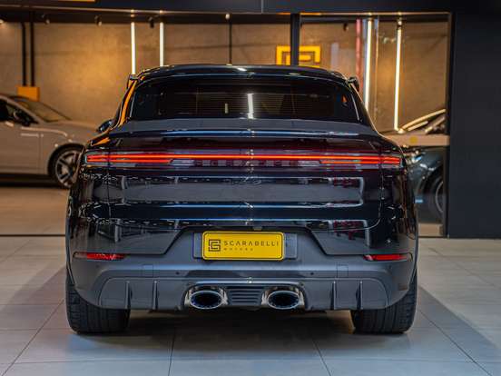 PORSCHE-CAYENNE-2025