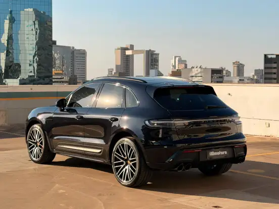 PORSCHE-MACAN-2023