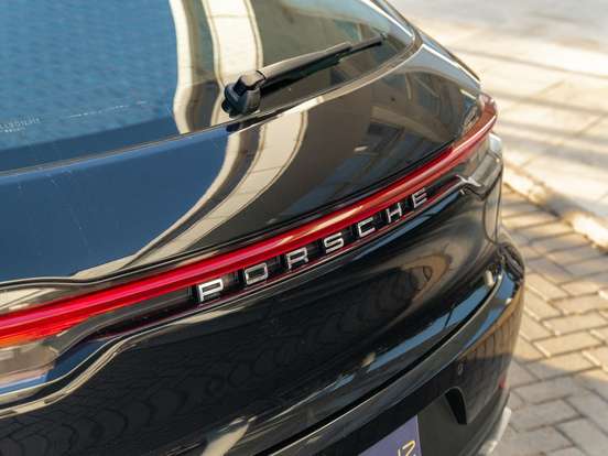 PORSCHE-MACAN-2.0 16V GASOLINA 4P AUTOMÁTICO PORSCHE-MACAN-2019