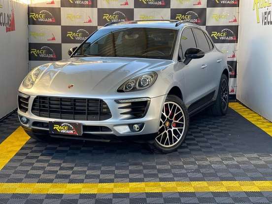 PORSCHE-MACAN-2014
