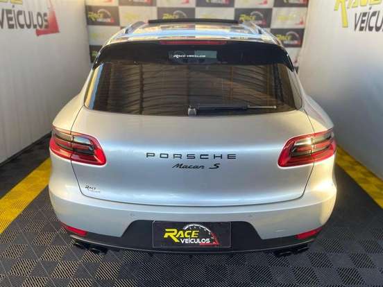 PORSCHE-MACAN-2014