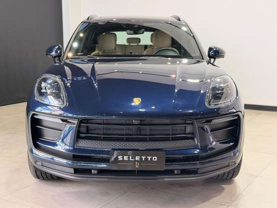 PORSCHE-MACAN-2022