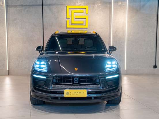 PORSCHE-MACAN-2022