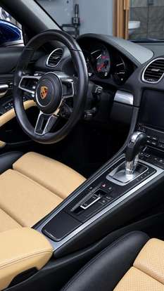 PORSCHE-718-2017