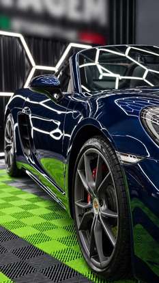 PORSCHE-718-2017