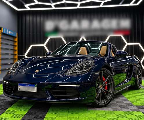 PORSCHE-718-2017
