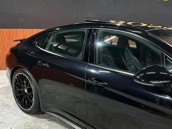 PORSCHE-PANAMERA-2.9 V6 4 E-HYBRID PDK PORSCHE-PANAMERA-2017