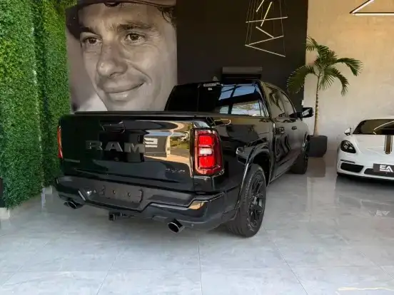 RAM-1500-3.0 HURRICANE 6 BITURBO GASOLINA LARAMIE NIGHT EDITION CD 4X4 AUTOMÁTICO RAM-1500-2026
