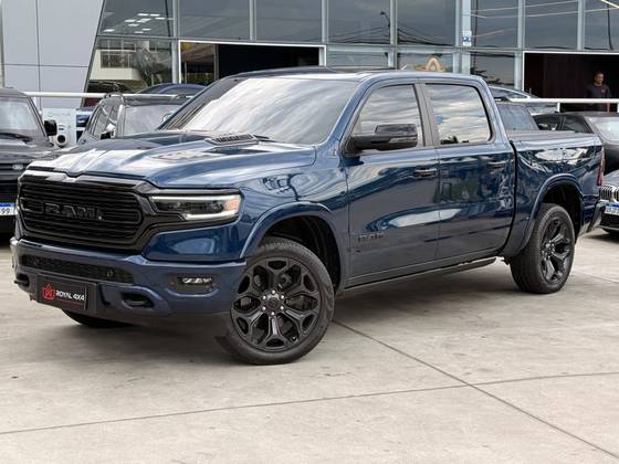 RAM 1500 5.7 V8 GASOLINA LIMITED NIGHT EDITION CD 4X4 AUTOMÁTICO