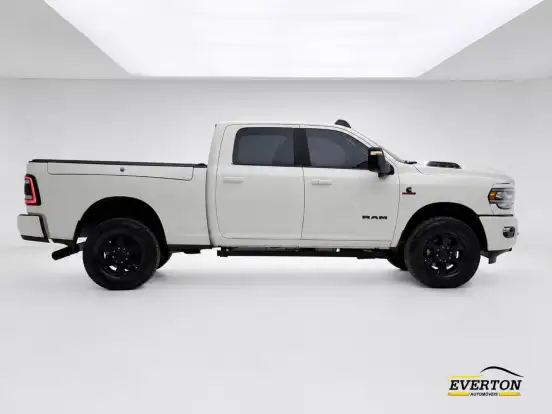 RAM-2500-6.7 I6 TURBO DIESEL LARAMIE CD 4X4 AUTOMÁTICO RAM-2500-2023