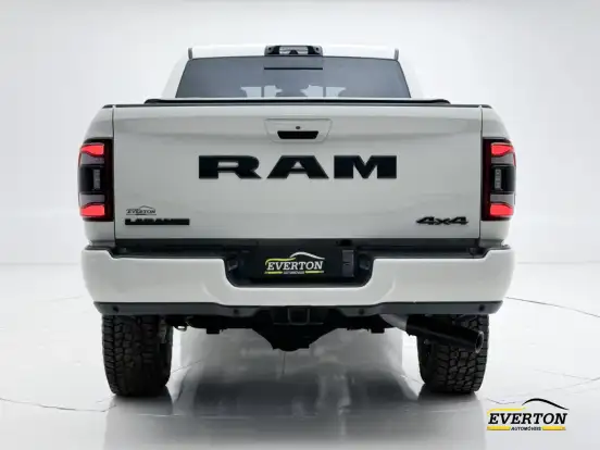 RAM-2500-6.7 I6 TURBO DIESEL LARAMIE CD 4X4 AUTOMÁTICO RAM-2500-2023