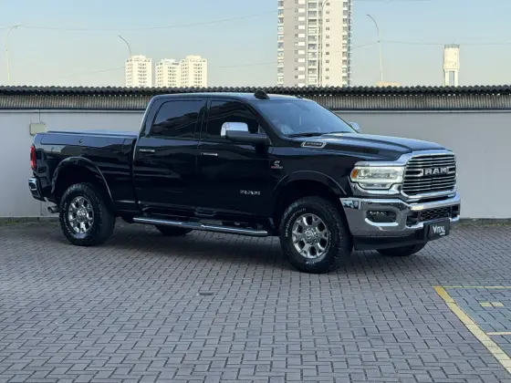 RAM 2500 6.7 I6 TURBO DIESEL LARAMIE CD 4X4 AUTOMÁTICO