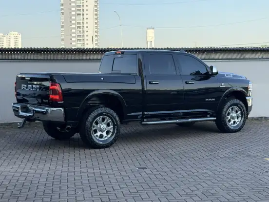 RAM-2500-6.7 I6 TURBO DIESEL LARAMIE CD 4X4 AUTOMÁTICO RAM-2500-2022