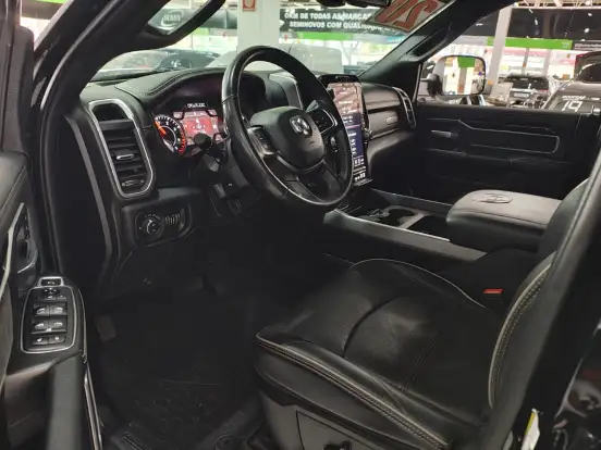 RAM-2500-6.7 I6 TURBO DIESEL NIGHT EDITION CD 4X4 AUTOMÁTICO RAM-2500-2020