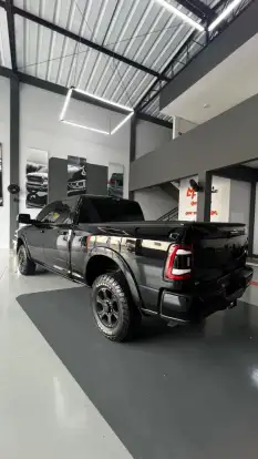 RAM-2500-6.7 I6 TURBO DIESEL NIGHT EDITION CD 4X4 AUTOMÁTICO RAM-2500-2021