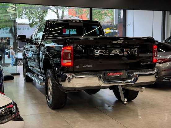 RAM-3500-6.7 I6 TURBO DIESEL LARAMIE CD 4X4 AUTOMÁTICO RAM-3500-2022