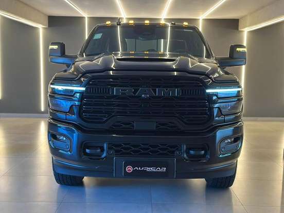 RAM-3500-6.7 I6 TURBO DIESEL LARAMIE NIGHT EDITION CD 4X4 AUTOMÁTICO RAM-3500-2025