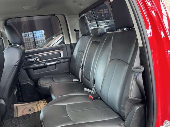 RAM-CLASSIC-5.7 V8 GASOLINA LARAMIE CD 4X4 AUTOMÁTICO RAM-CLASSIC-2022