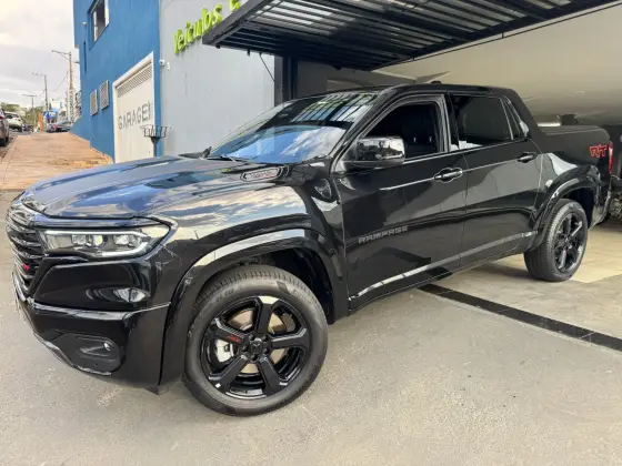 RAM RAMPAGE 2.0 HURRICANE 4 TURBO GASOLINA R/T 4X4 AUTOMÁTICO