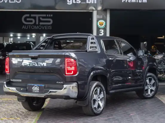 RAM-RAMPAGE-2.0 TURBO DIESEL LARAMIE 4X4 AUTOMÁTICO RAM-RAMPAGE-2024