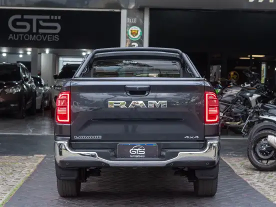 RAM-RAMPAGE-2.0 TURBO DIESEL LARAMIE 4X4 AUTOMÁTICO RAM-RAMPAGE-2024